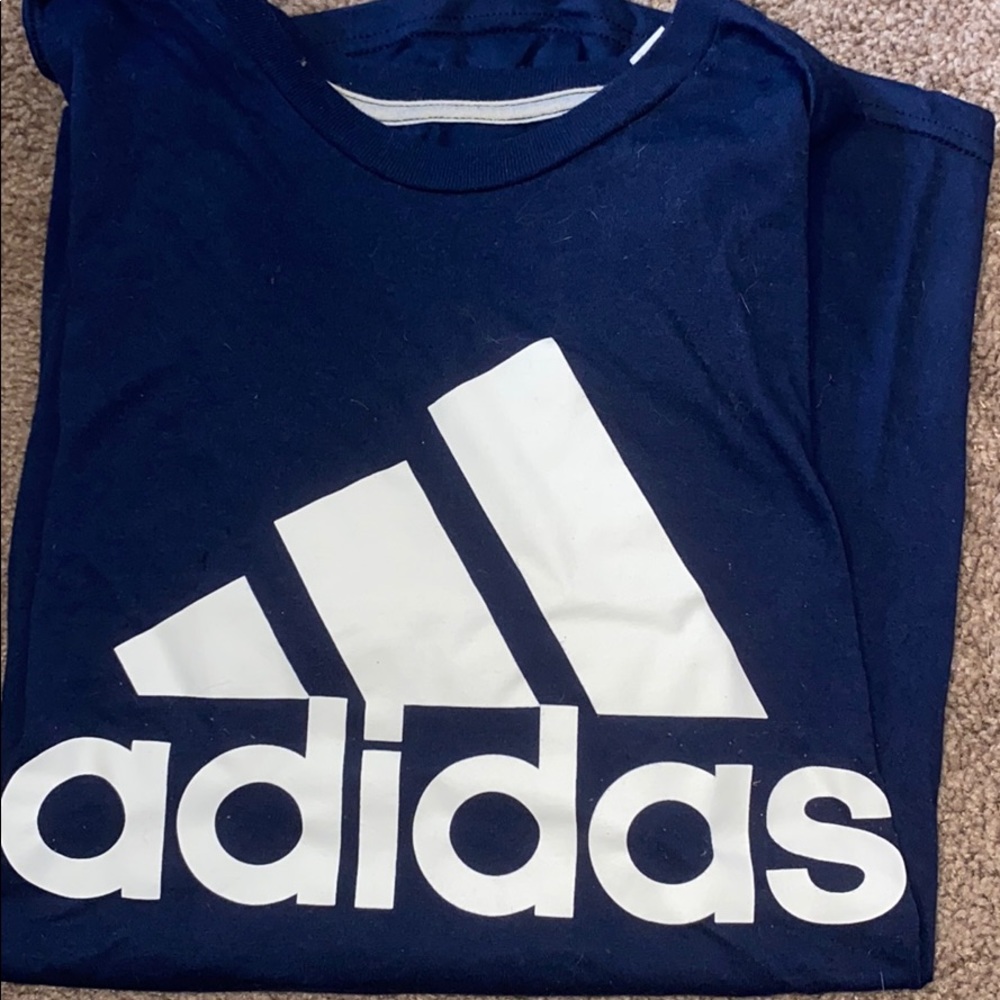 The go to performance tee